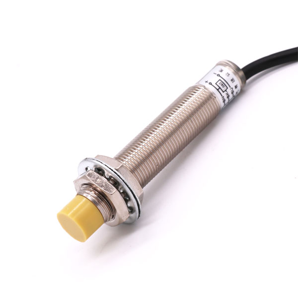 M12电容式接近传感器